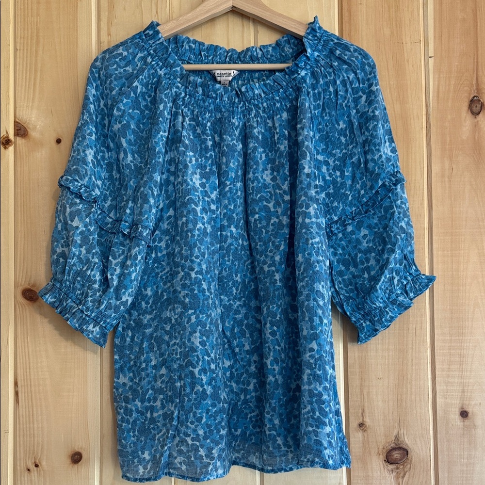 Nanette Nanette Lepore Lightweight Ruffle Blue Blouse •Size L•